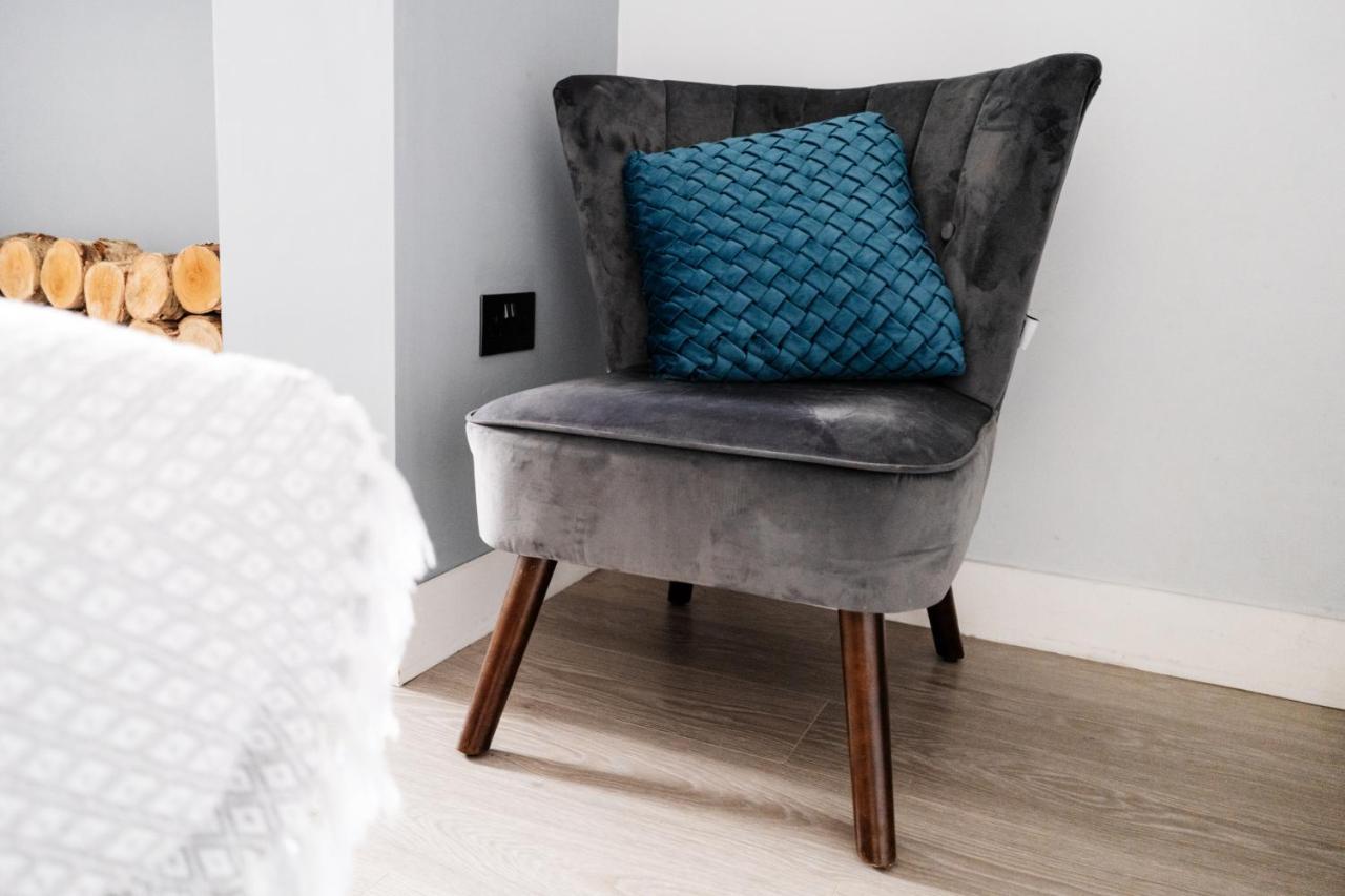 Churnet Valley Townhouse - Modern Cheadle House Βίλα Εξωτερικό φωτογραφία